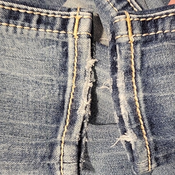 NWT Rock revival skinny jeans - Picture 6 of 6